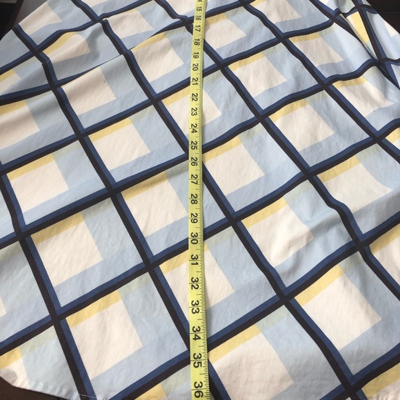 Super cute patterned lightweight dress. - Picture 4 of 8